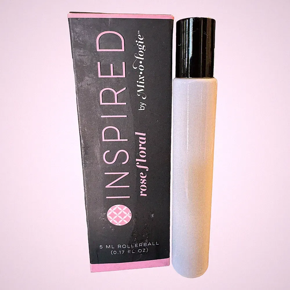 Mixologie Inspired Rose Floral Rollerball Perfume New In Box